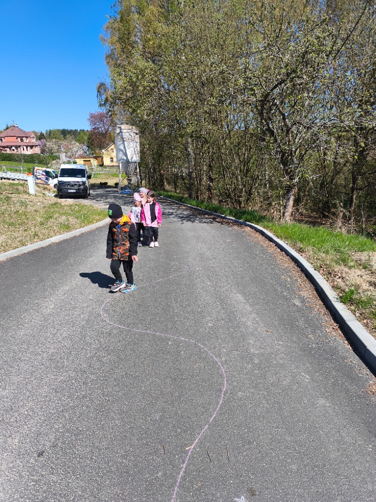 12864